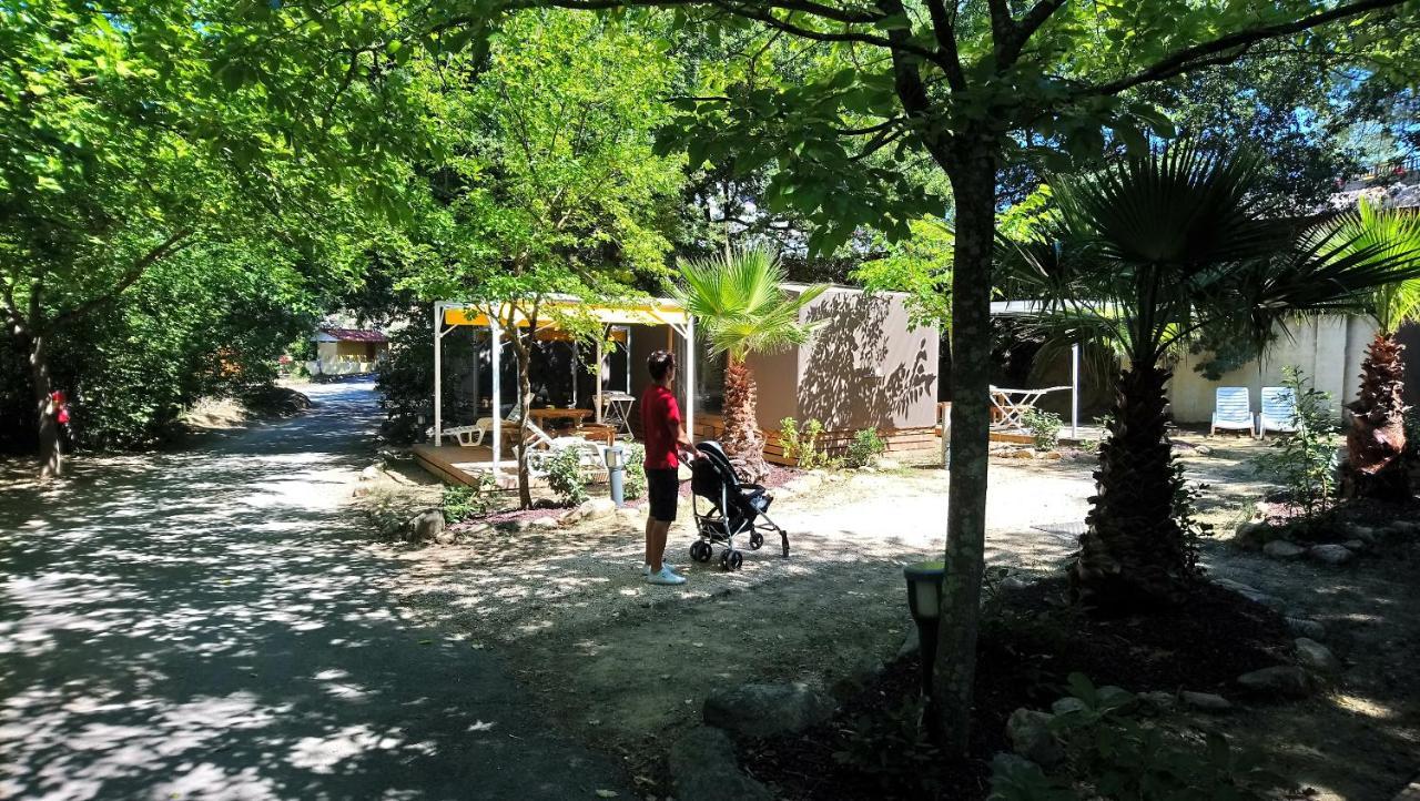 Camping Des Alberes Laroque-des-Albères Buitenkant foto