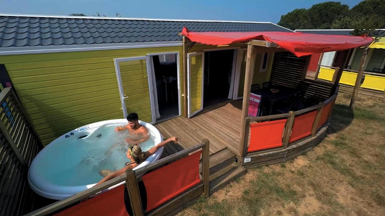Camping Des Alberes Laroque-des-Albères Buitenkant foto